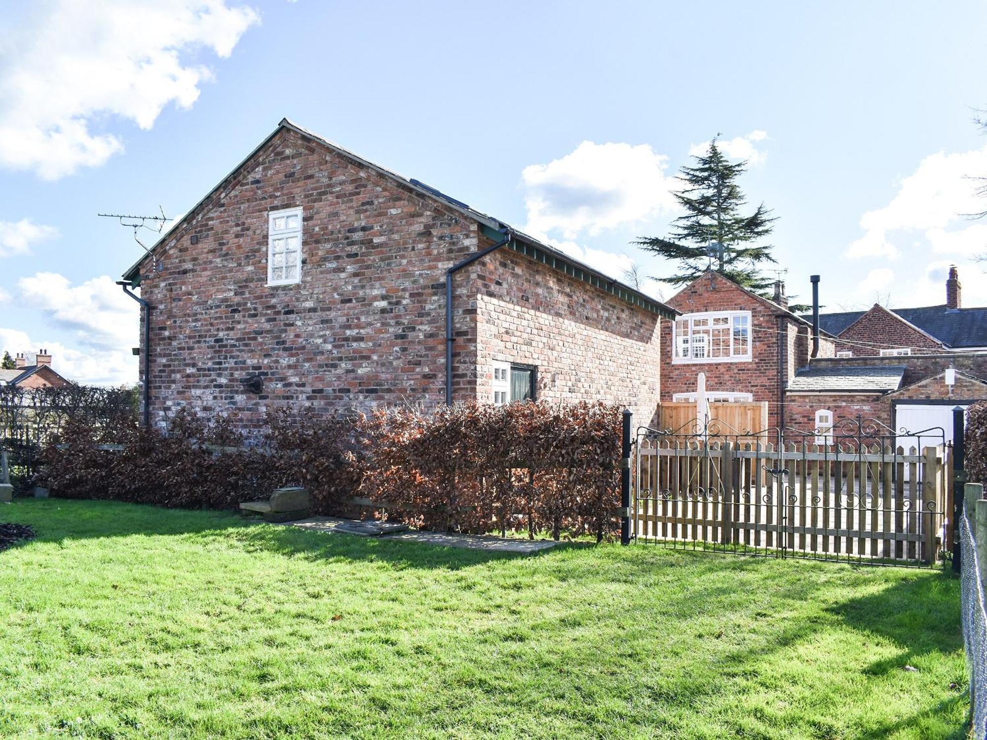 Elm House Studio Christleton ภายนอก รูปภาพ